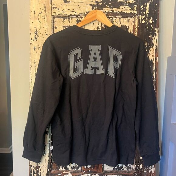 Disney x GAP Black Kids Long Sleeve Shirt. Size S and XXL. NWT. - Picture 4 of 10